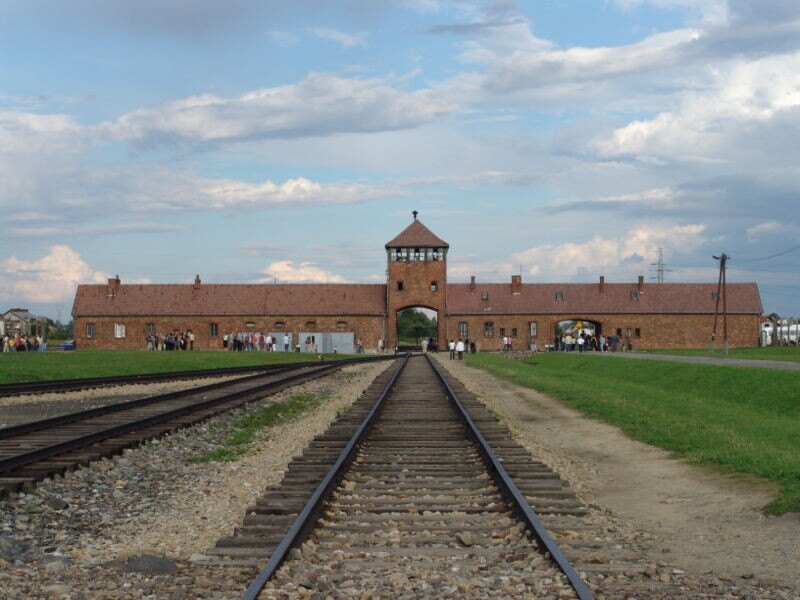 Auschwitz-Birkenau - nocleg w apartamencie z jacuzzi w Wadowicach
